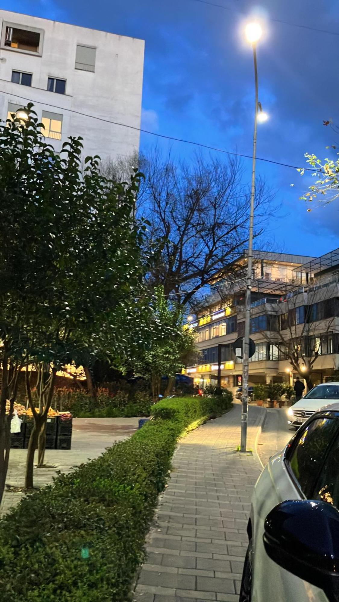 Cozy Flat Near Air Albania Stadium 1 Tirana Exterior photo